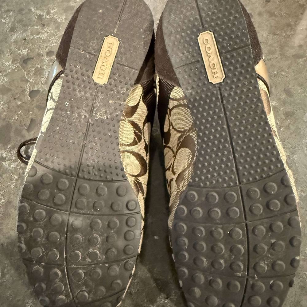 Womens Coach Shoes Size 7.5 - Picture 4 of 4
